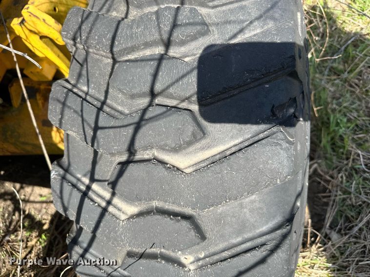 image for item DR5226 JCB 1400B  backhoe