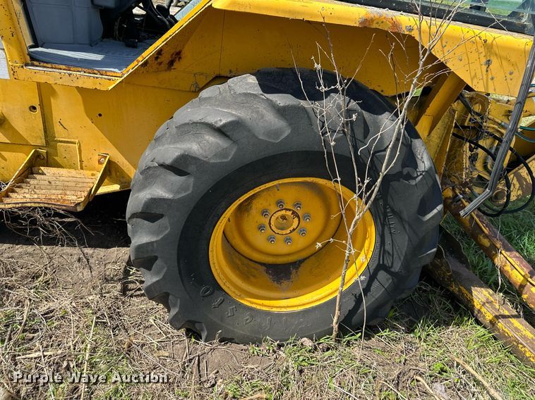 image for item DR5226 JCB 1400B  backhoe