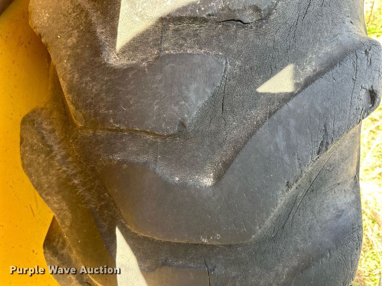 image for item DR5226 JCB 1400B  backhoe