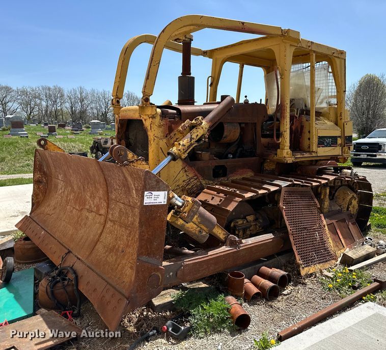 image for item DR5227 1978 Caterpillar D6D  dozer