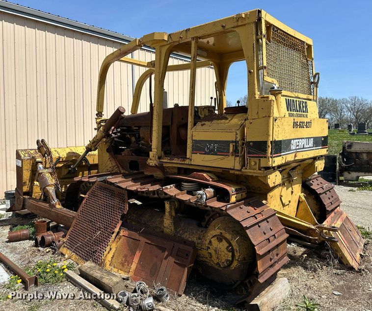 image for item DR5227 1978 Caterpillar D6D  dozer