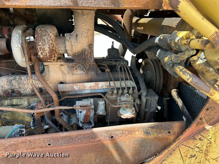 image for item DR5227 1978 Caterpillar D6D  dozer