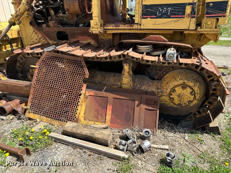 image for item DR5227 1978 Caterpillar D6D  dozer