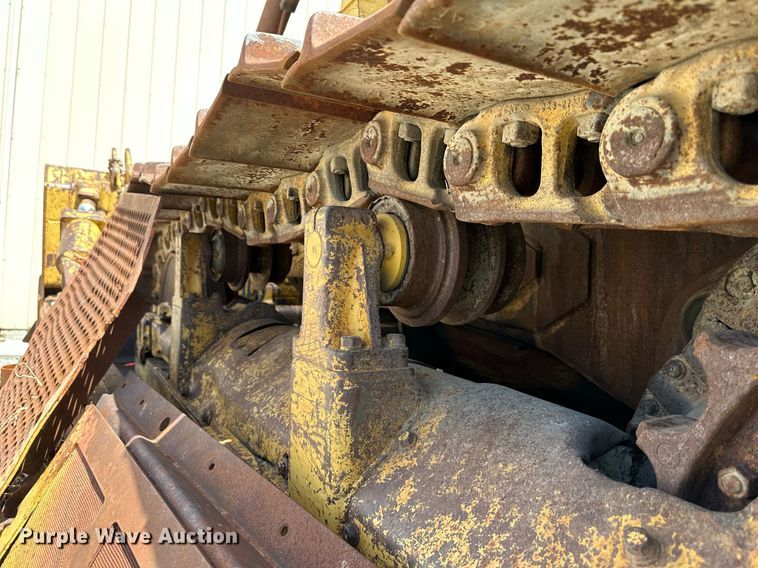 image for item DR5227 1978 Caterpillar D6D  dozer