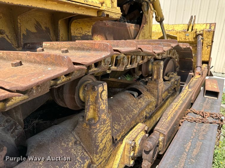 image for item DR5227 1978 Caterpillar D6D  dozer