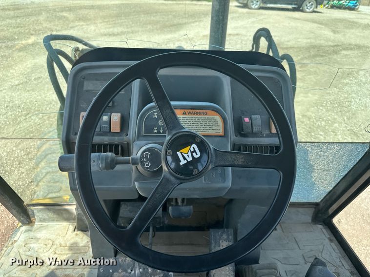 image for item DR5228 1997 Caterpillar 416C  backhoe