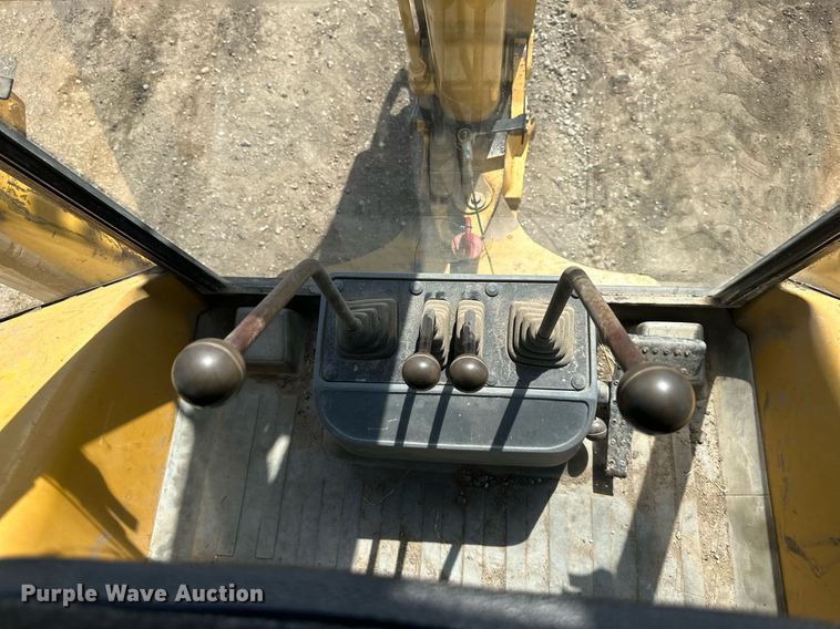 image for item DR5228 1997 Caterpillar 416C  backhoe