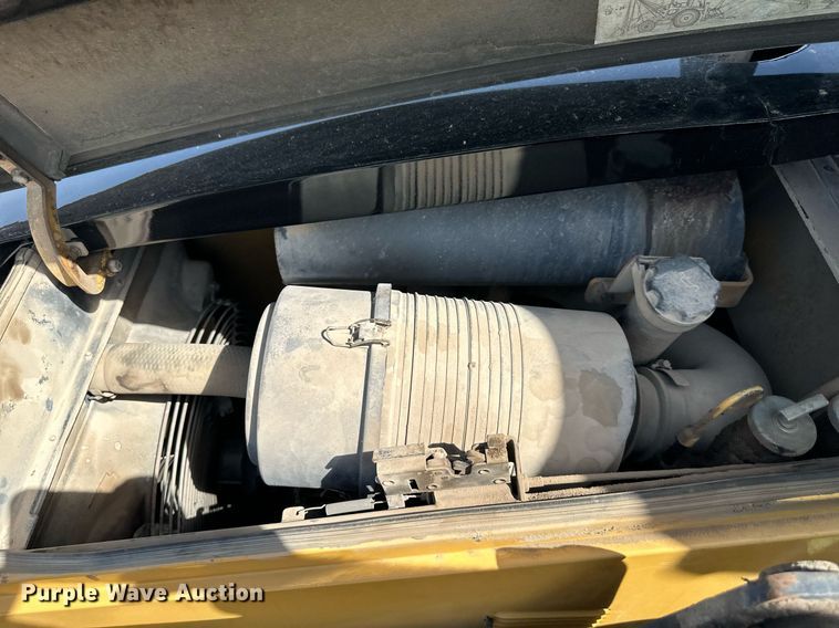 image for item DR5228 1997 Caterpillar 416C  backhoe