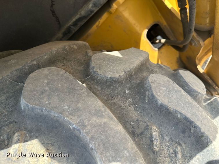 image for item DR5228 1997 Caterpillar 416C  backhoe