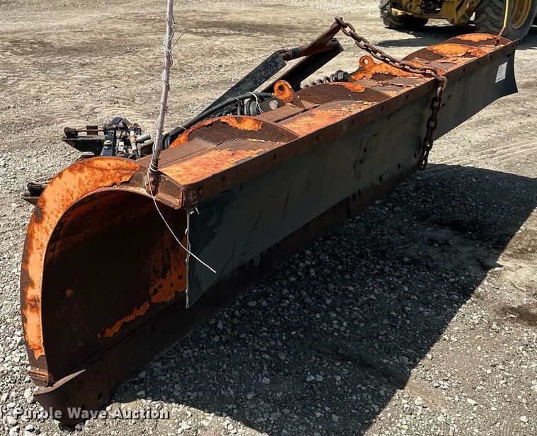 image for item DR5229 Monroe  11' W snow plow