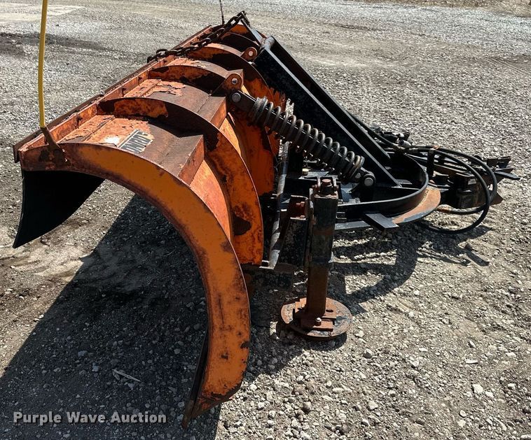 image for item DR5229 Monroe  11' W snow plow