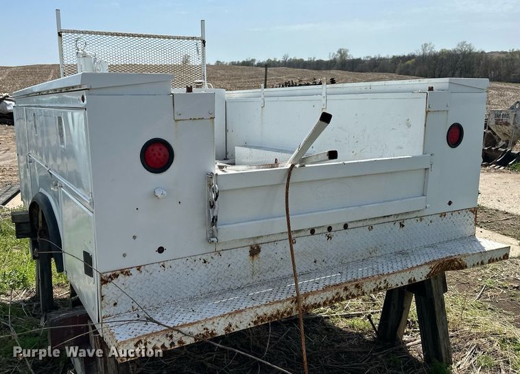 image for item DR5230 Stahl  utility bed