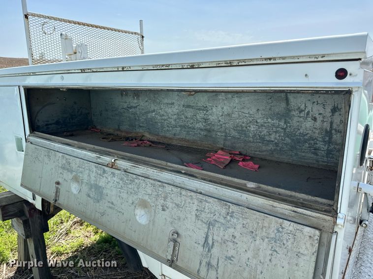 image for item DR5230 Stahl  utility bed