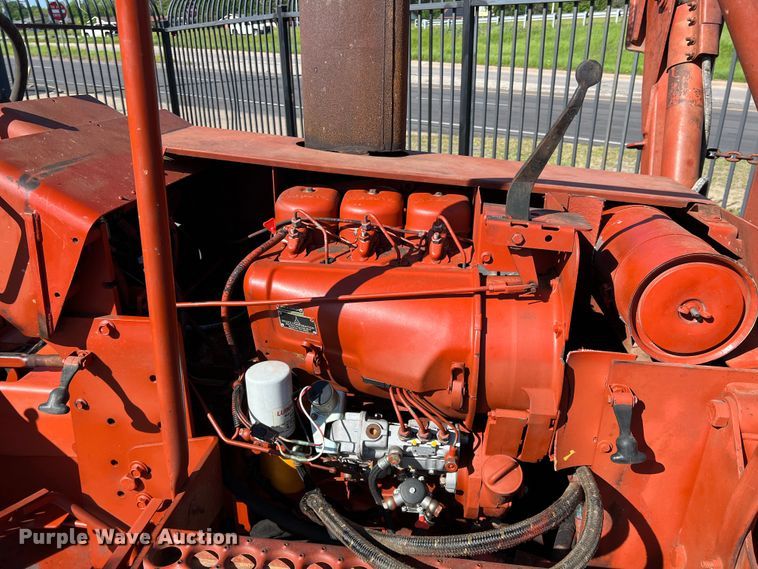 image for item DR5563 1993 Ditch Witch 5110  trencher