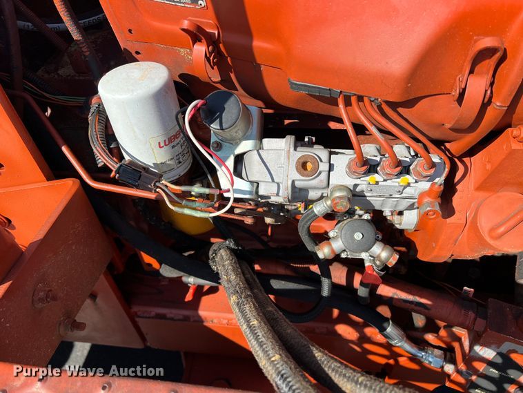 image for item DR5563 1993 Ditch Witch 5110  trencher