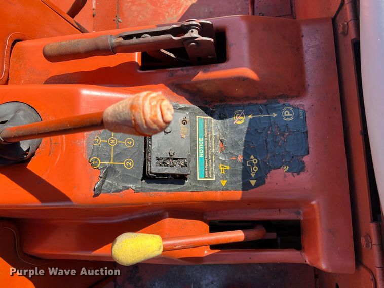 image for item DR5563 1993 Ditch Witch 5110  trencher