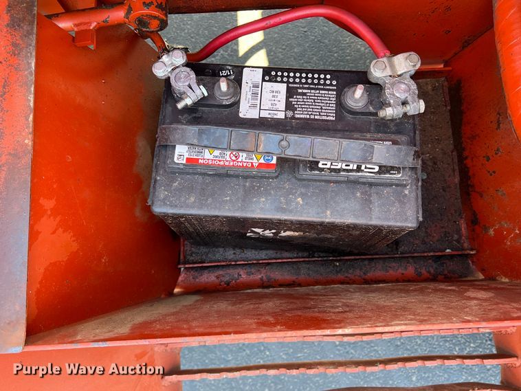 image for item DR5563 1993 Ditch Witch 5110  trencher