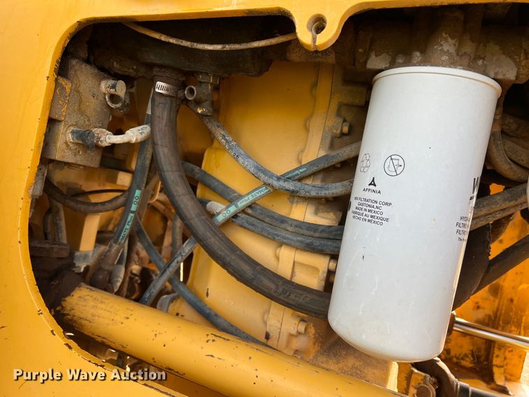 image for item DR5571 2001 John Deere 444H  high lift wheel loader