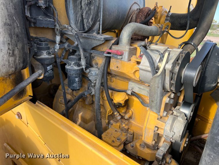 image for item DR5571 2001 John Deere 444H  high lift wheel loader