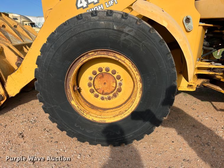 image for item DR5571 2001 John Deere 444H  high lift wheel loader