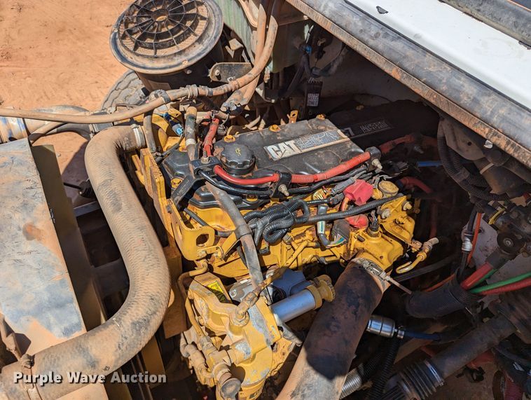 image for item DR6932 2005 Freightliner Business Class M2  water truck