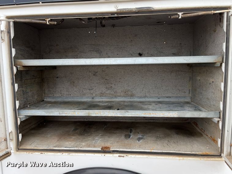 image for item DS1792 2009 International 7400  utility / service truck