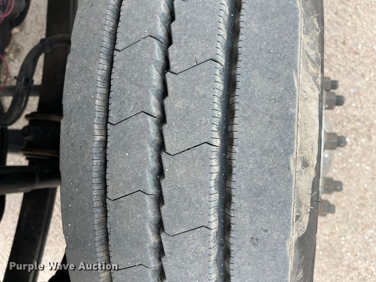 image for item DS1792 2009 International 7400  utility / service truck