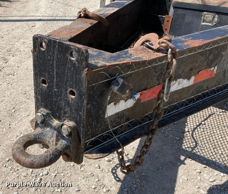 image for item HN9839 2007 PJ  equipment trailer