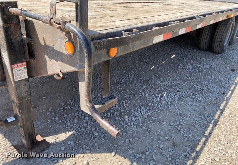 image for item HN9839 2007 PJ  equipment trailer