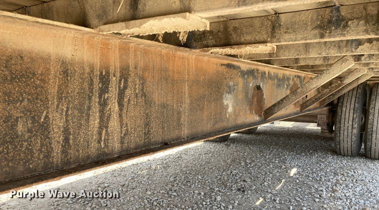 image for item HN9839 2007 PJ  equipment trailer