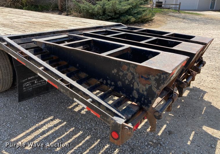 image for item HN9839 2007 PJ  equipment trailer
