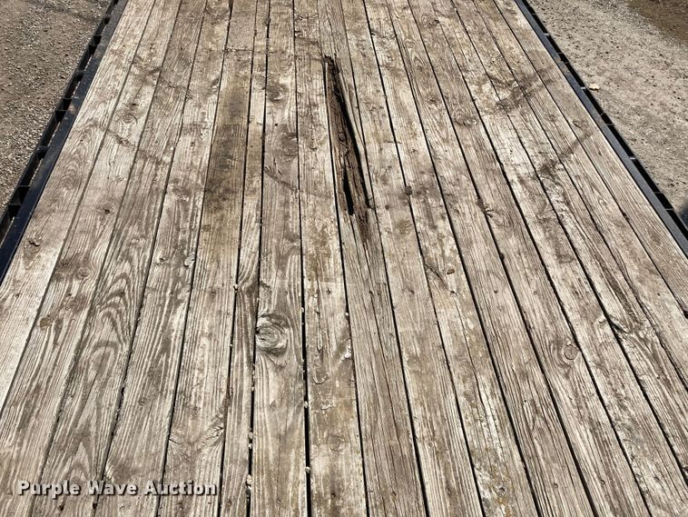 image for item HN9839 2007 PJ  equipment trailer