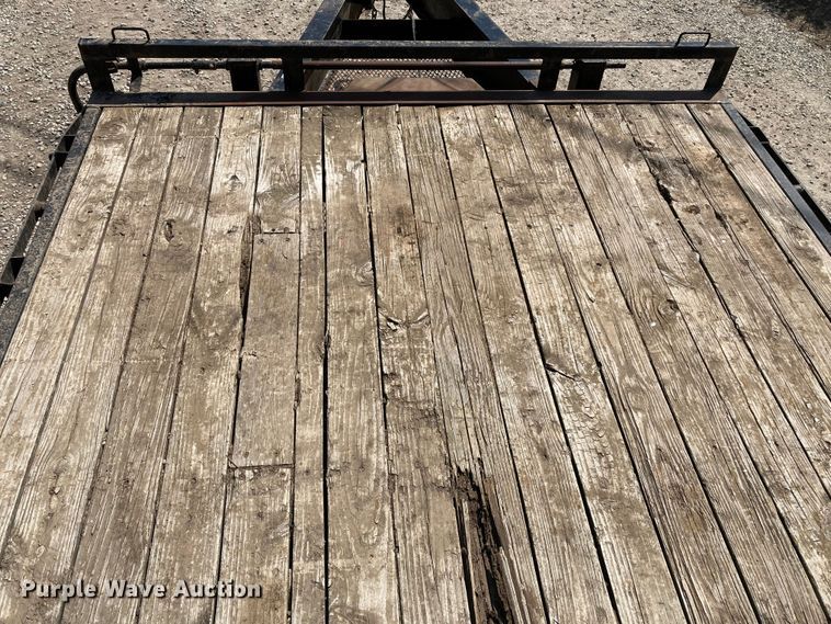 image for item HN9839 2007 PJ  equipment trailer