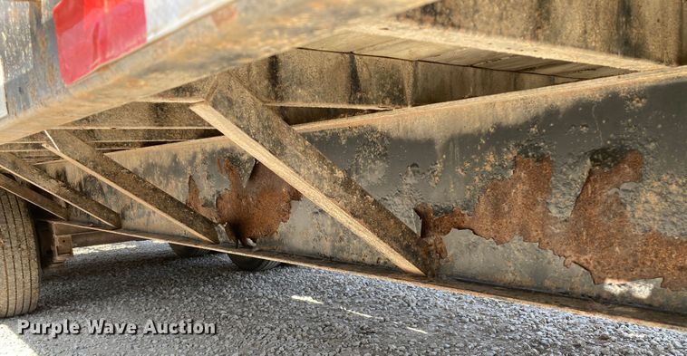 image for item HN9839 2007 PJ  equipment trailer