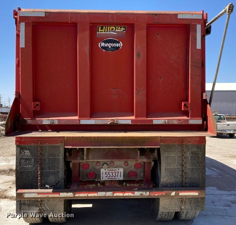 image for item HN9841 2006 Hilbilt 283/16 HD XL  end dump trailer