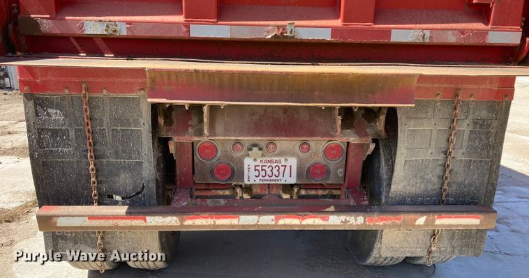 image for item HN9841 2006 Hilbilt 283/16 HD XL  end dump trailer