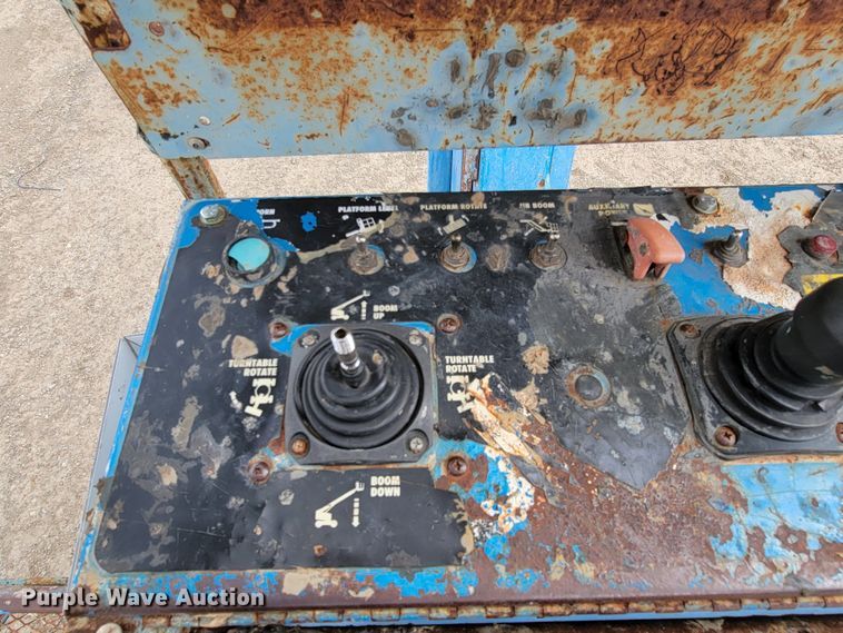 image for item HP9703 1998 Genie S-65  boom lift