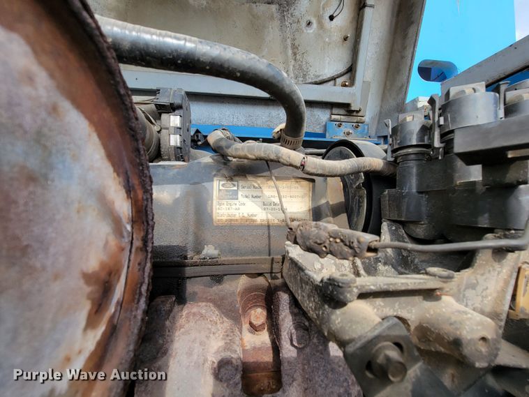 image for item HP9703 1998 Genie S-65  boom lift