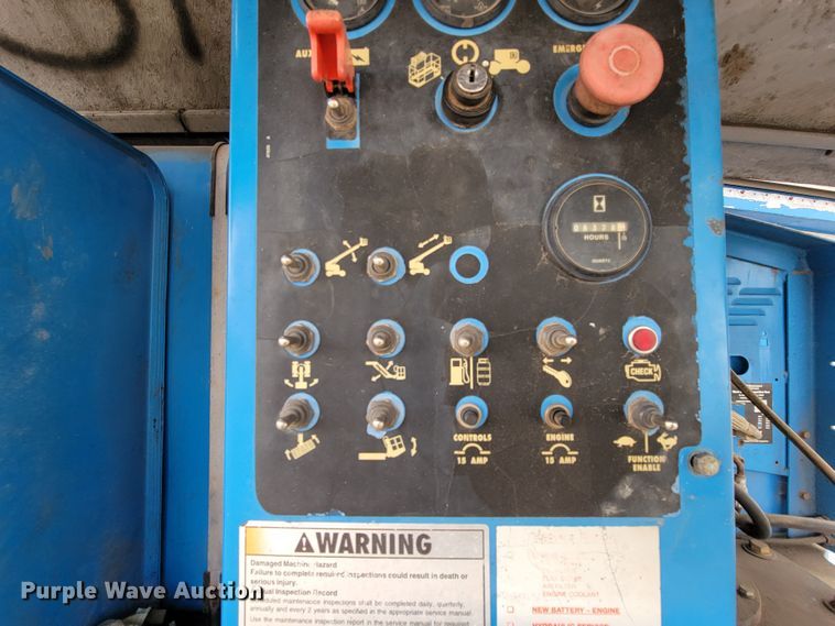 image for item HP9703 1998 Genie S-65  boom lift