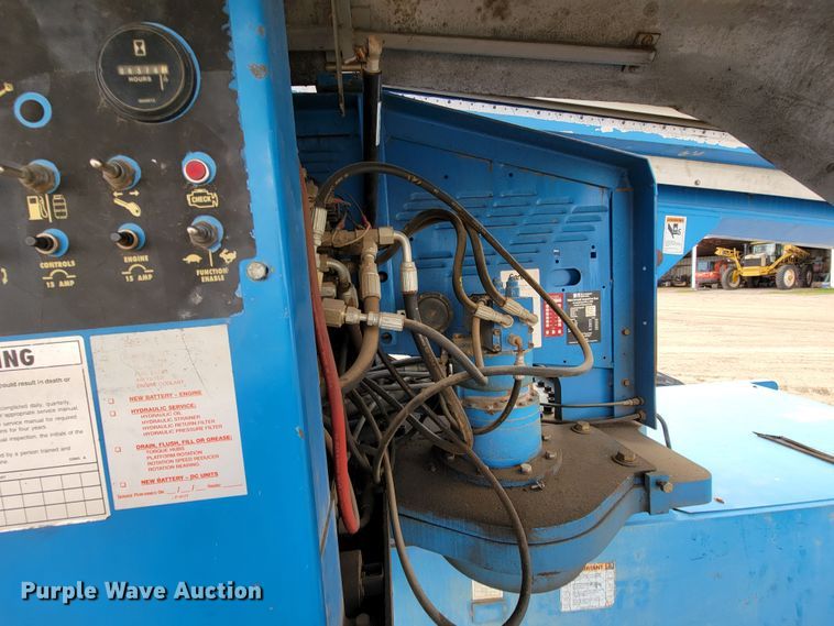 image for item HP9703 1998 Genie S-65  boom lift