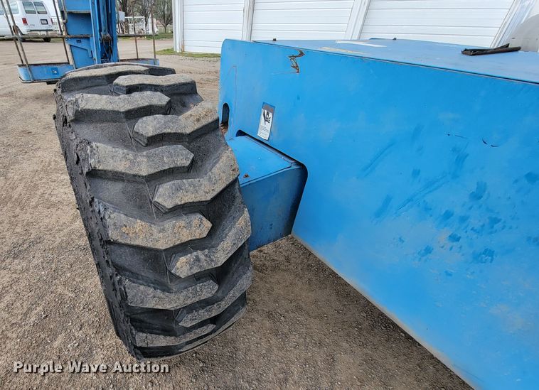 image for item HP9703 1998 Genie S-65  boom lift