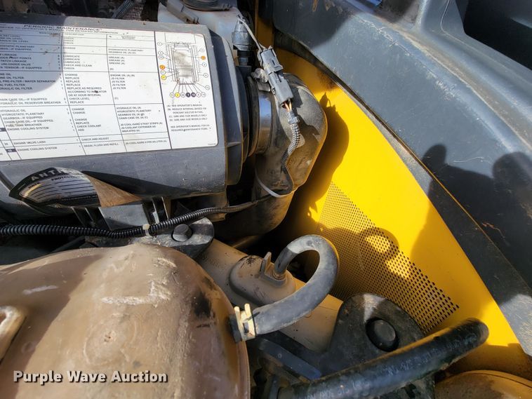 image for item HP9711 2014 John Deere 333E  tracked skid steer loader