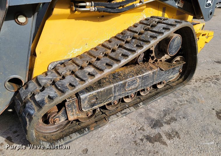 image for item HP9711 2014 John Deere 333E  tracked skid steer loader