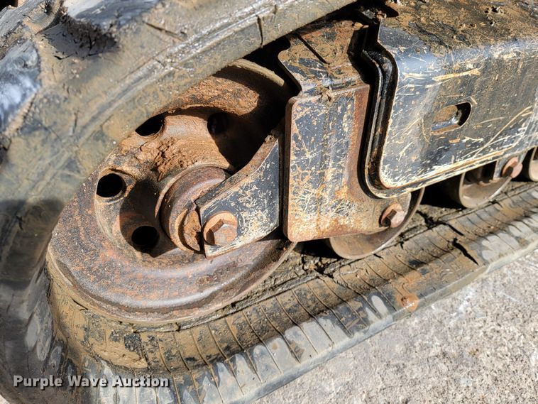 image for item HP9711 2014 John Deere 333E  tracked skid steer loader