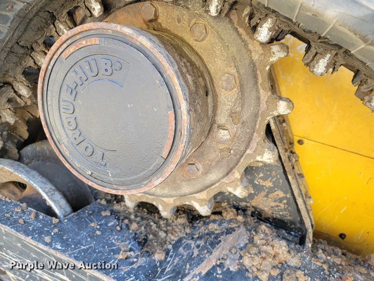 image for item HP9711 2014 John Deere 333E  tracked skid steer loader