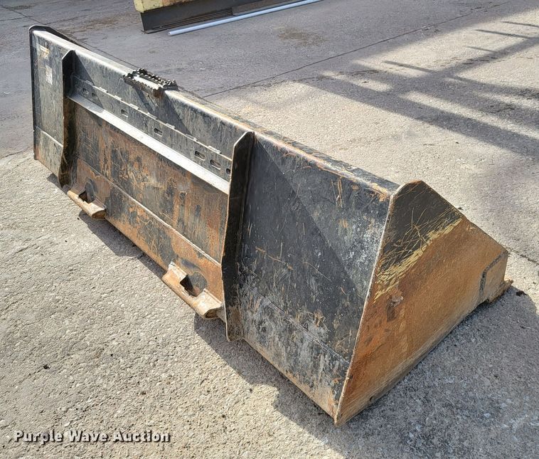 image for item HP9711 2014 John Deere 333E  tracked skid steer loader