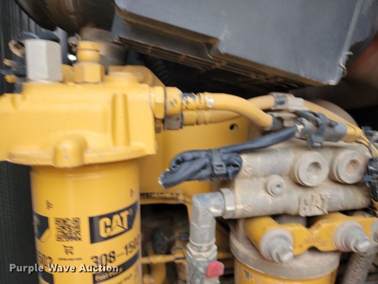 image for item JL9327 2008 Caterpillar 963D  track loader