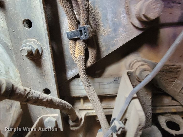 image for item JL9327 2008 Caterpillar 963D  track loader