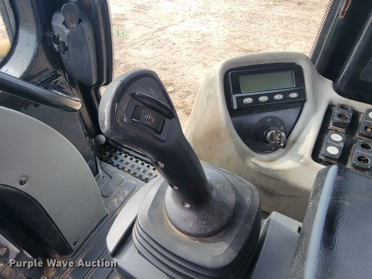 image for item JL9327 2008 Caterpillar 963D  track loader