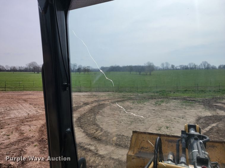 image for item JL9327 2008 Caterpillar 963D  track loader